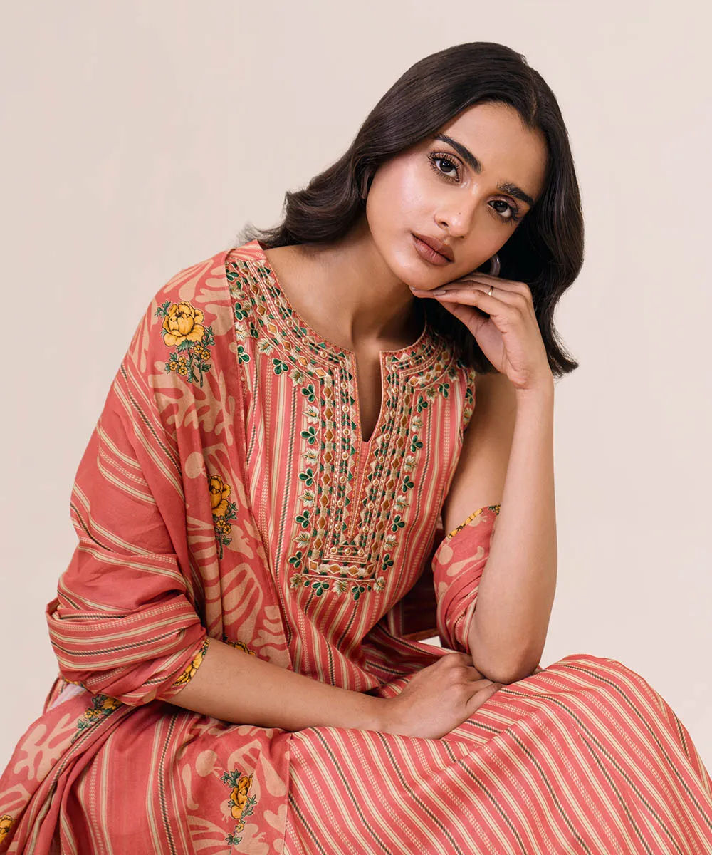 3 Piece - Embroidered Lawn Suit