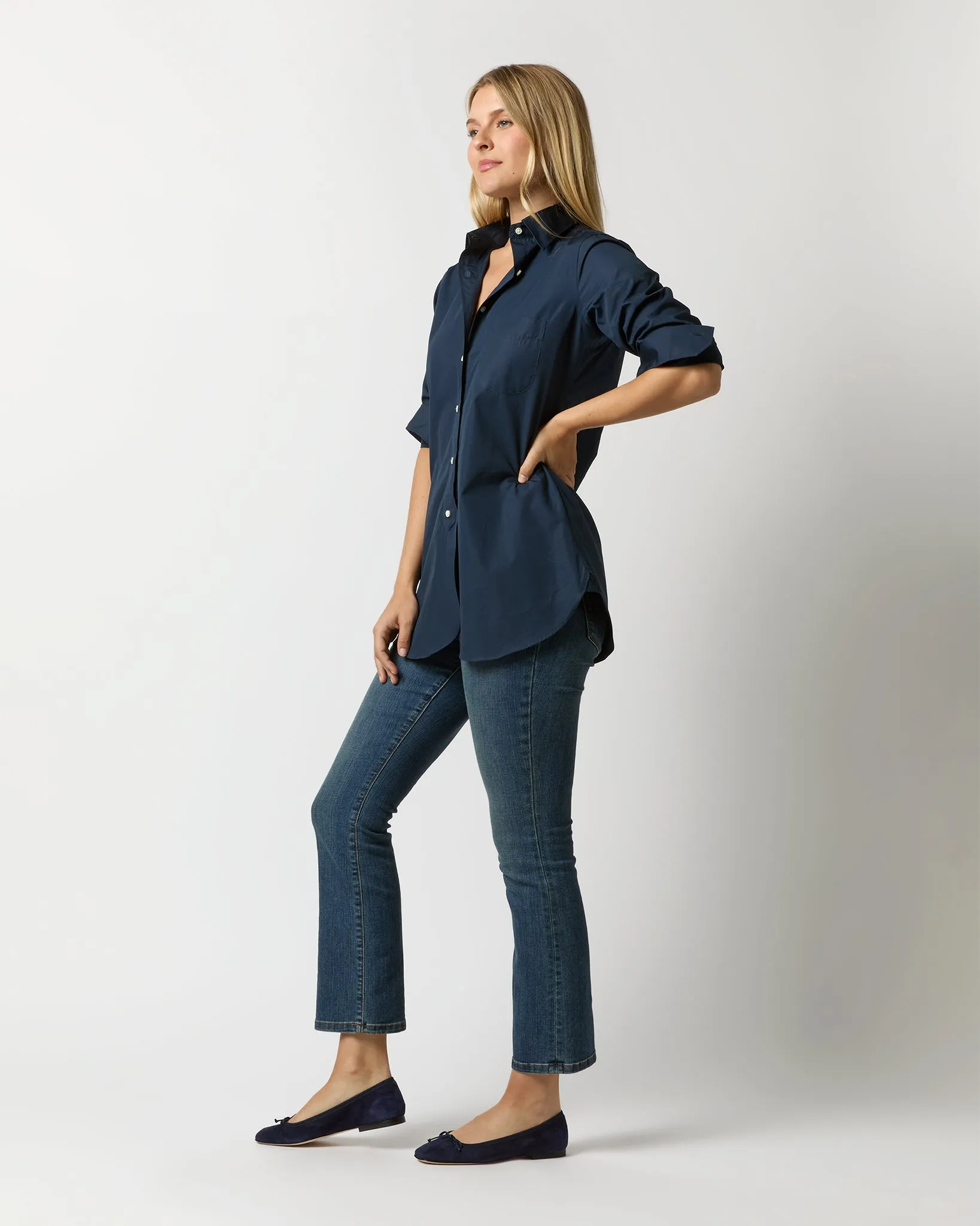 Boyfriend Shirt in Navy Poplin