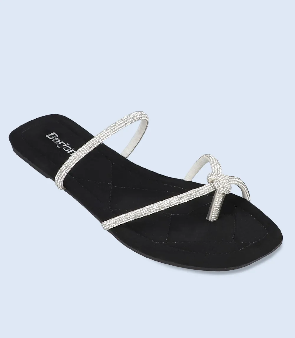 BW9739-BLACK/SILV-Women Chappal