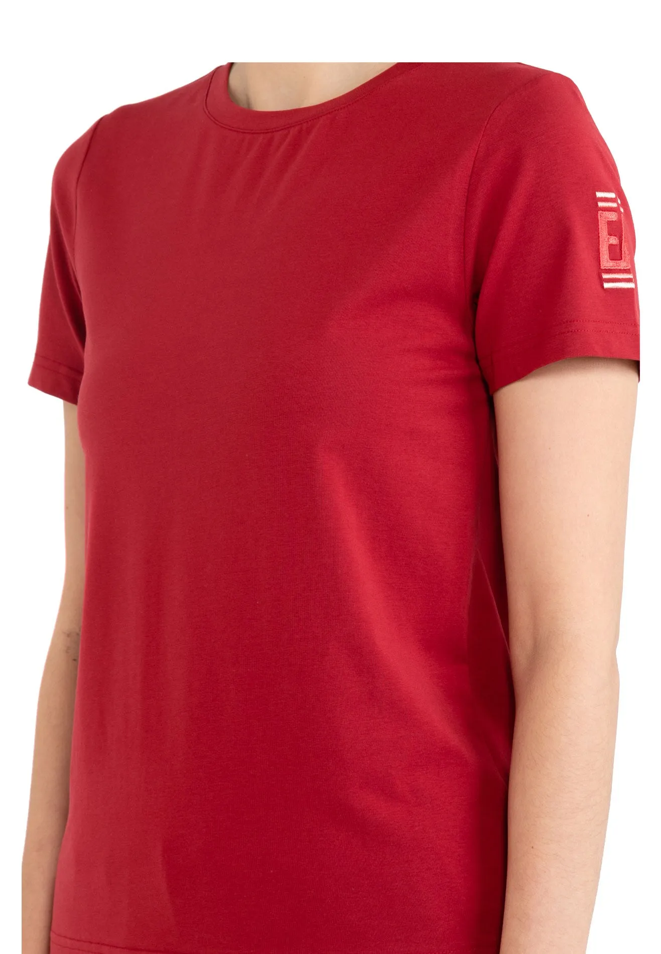 ELLE Leisure Basic Casual Tee